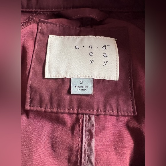 Women’s Utility Jacket - Picture 2 of 5